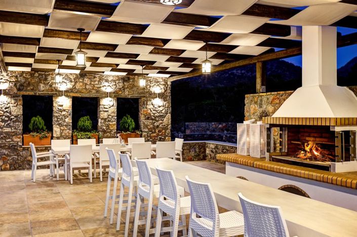 Image No.28-6 Bed Villa for sale