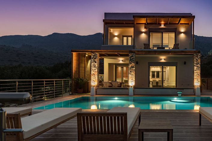 Image No.1-2 Bed Villa for sale