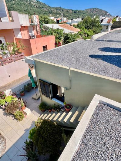 Image No.25-2 Bed Village House for sale