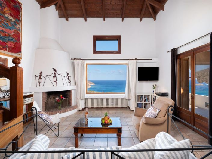 Image No.8-6 Bed Villa for sale