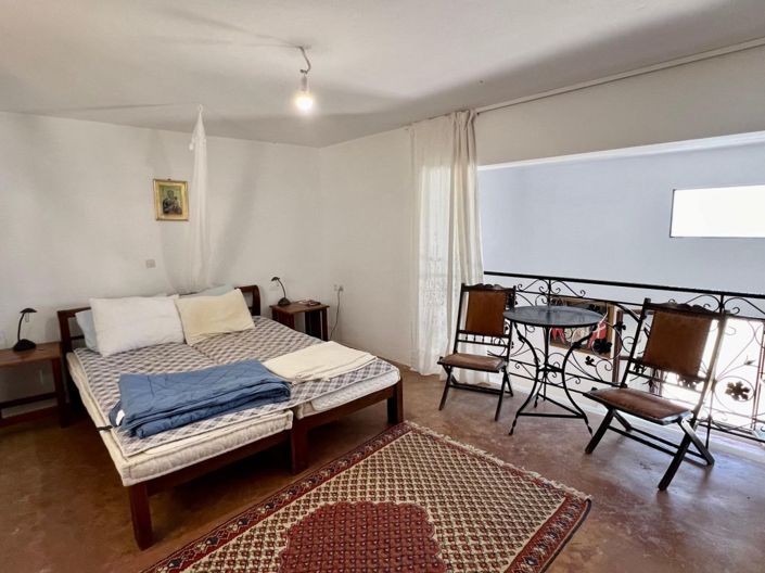 Image No.14-2 Bed House for sale