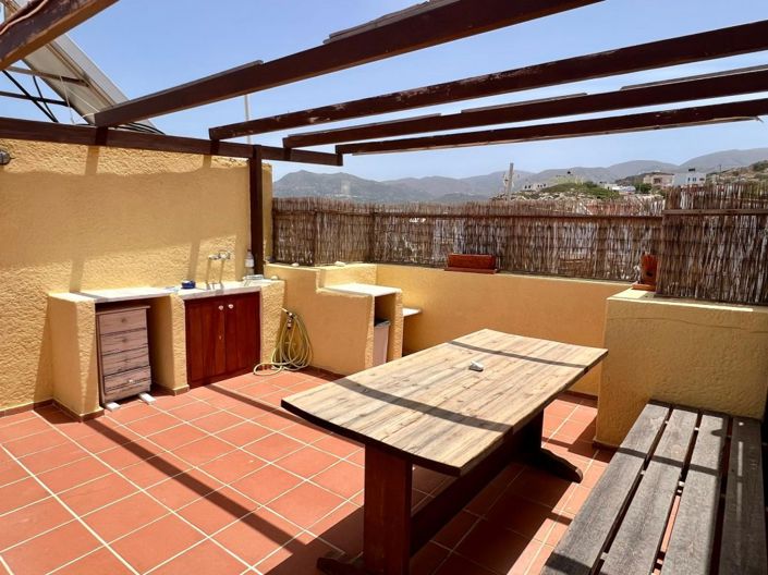 Image No.31-2 Bed House for sale