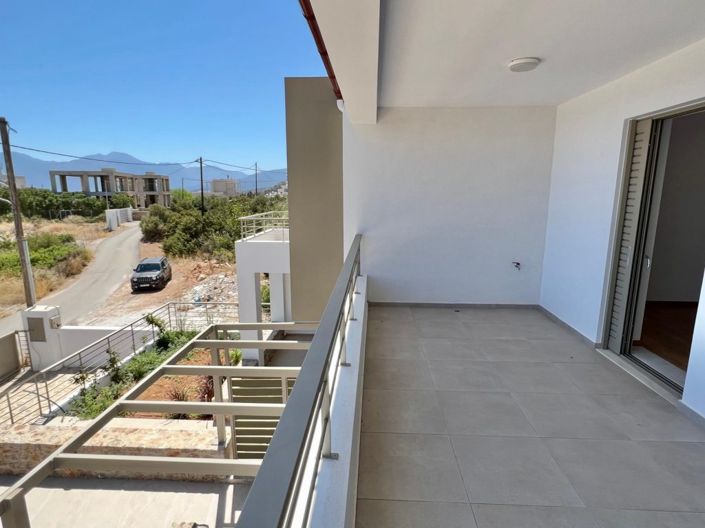 Image No.19-3 Bed House for sale