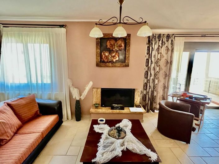 Image No.6-3 Bed Apartment for sale