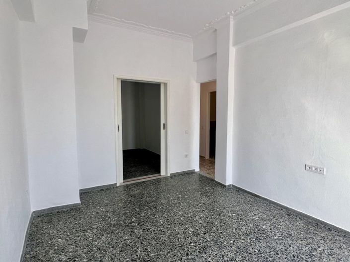 Image No.19-2 Bed Apartment for sale