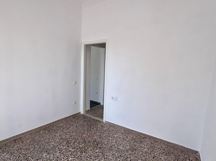 Image No.21-2 Bed Apartment for sale