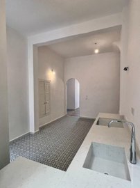 apkr10-new-9-768x1024