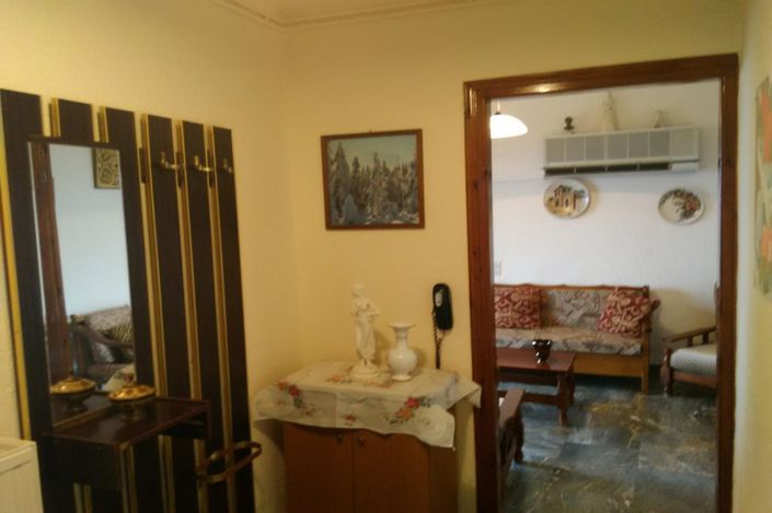 Image No.18-3 Bed House for sale