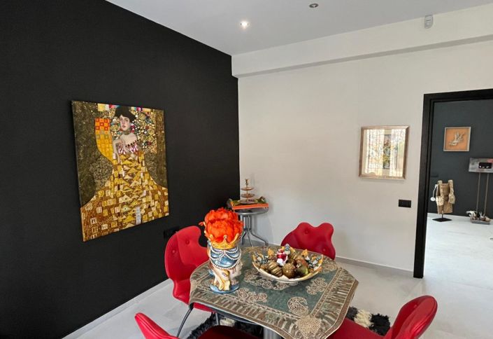 Image No.18-3 Bed Villa for sale