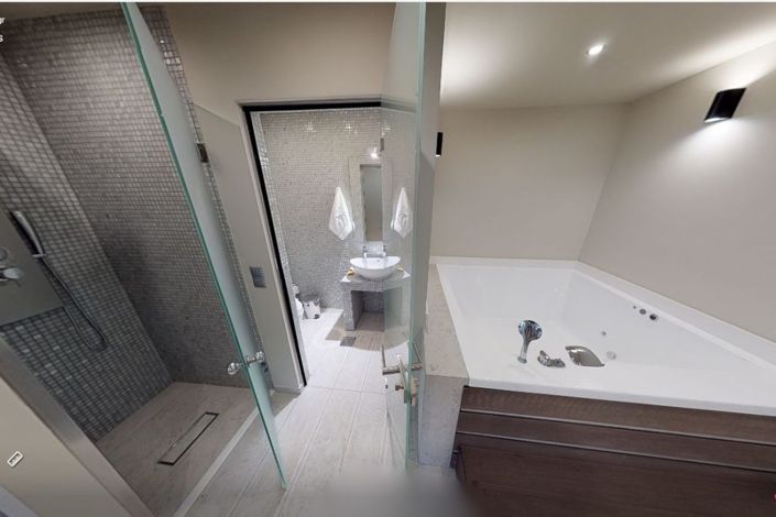 Image No.24-2 Bed Villa for sale