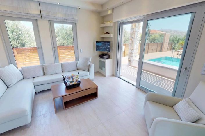 Image No.4-2 Bed Villa for sale