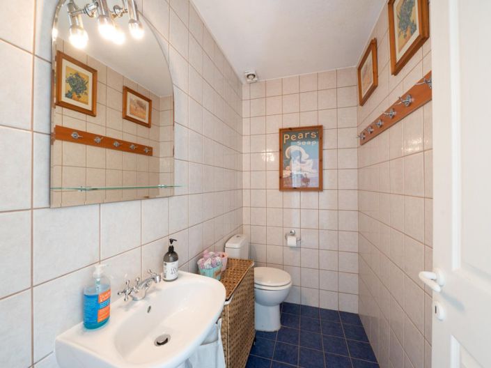 Image No.18-3 Bed Villa for sale