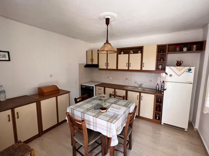 Image No.16-4 Bed Country House for sale