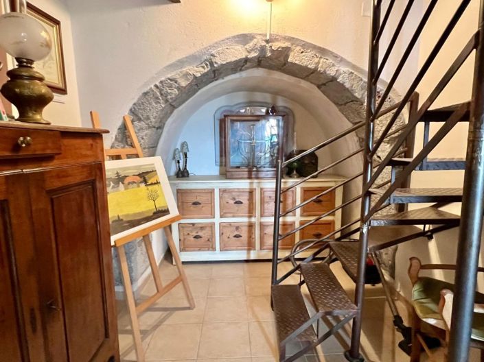 Image No.19-2 Bed Village House for sale