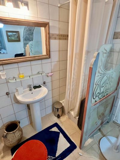 Image No.28-2 Bed Village House for sale