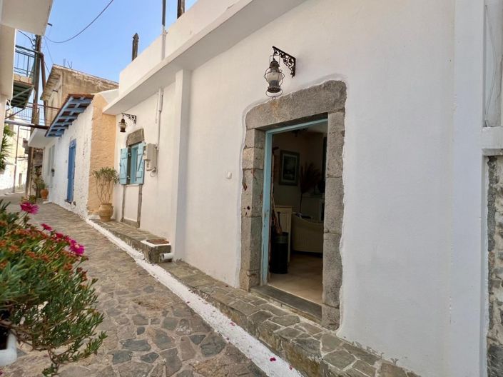 Image No.5-2 Bed Village House for sale