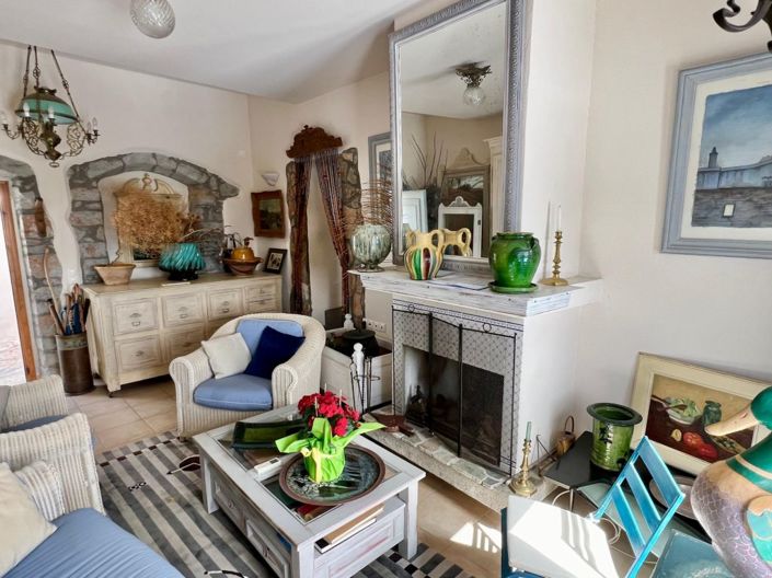 Image No.8-2 Bed Village House for sale