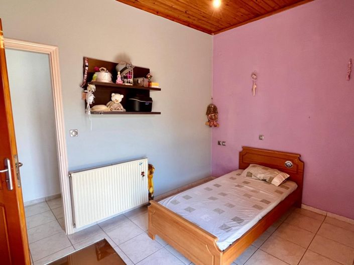 Image No.22-4 Bed Townhouse for sale