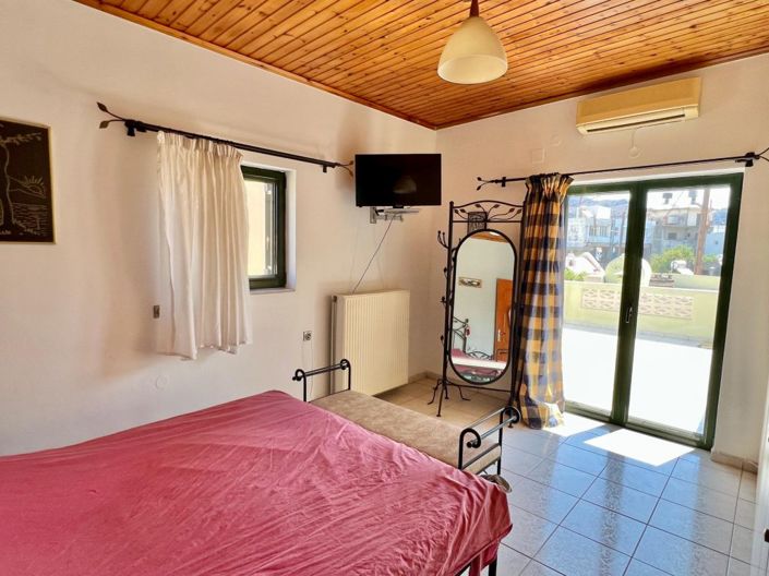 Image No.25-4 Bed Townhouse for sale