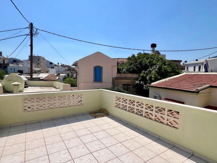 Image No.26-4 Bed Townhouse for sale