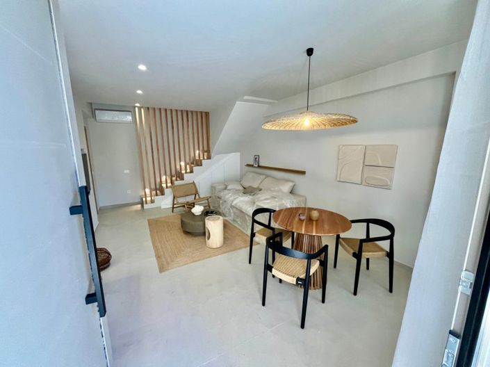 Image No.4-3 Bed House for sale