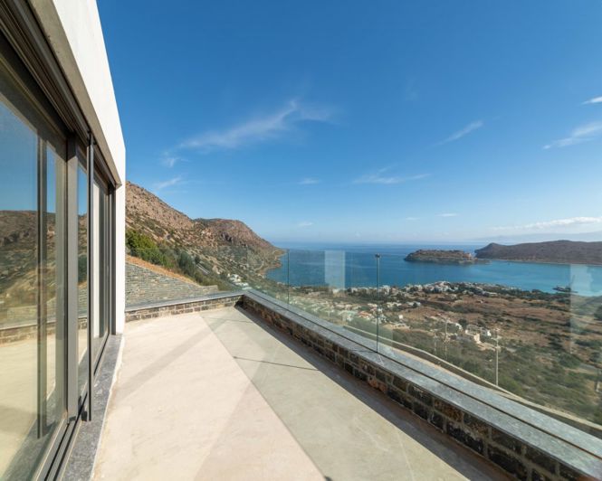 Image No.1-3 Bed Villa for sale