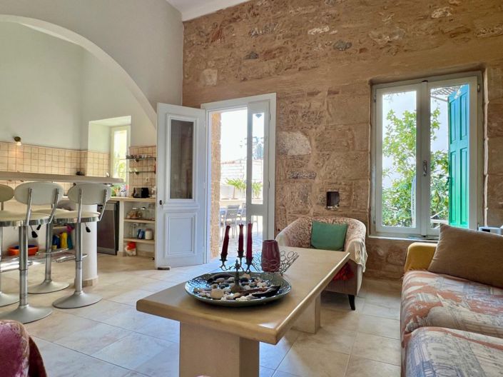 Image No.7-4 Bed Townhouse for sale