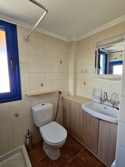 Image No.22-3 Bed House for sale