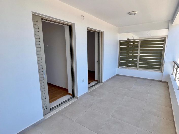 Image No.18-3 Bed House for sale