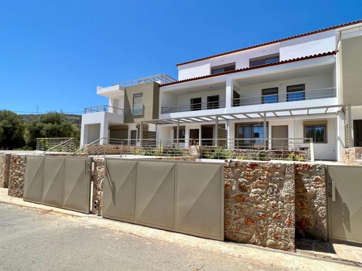 Image No.30-3 Bed House for sale