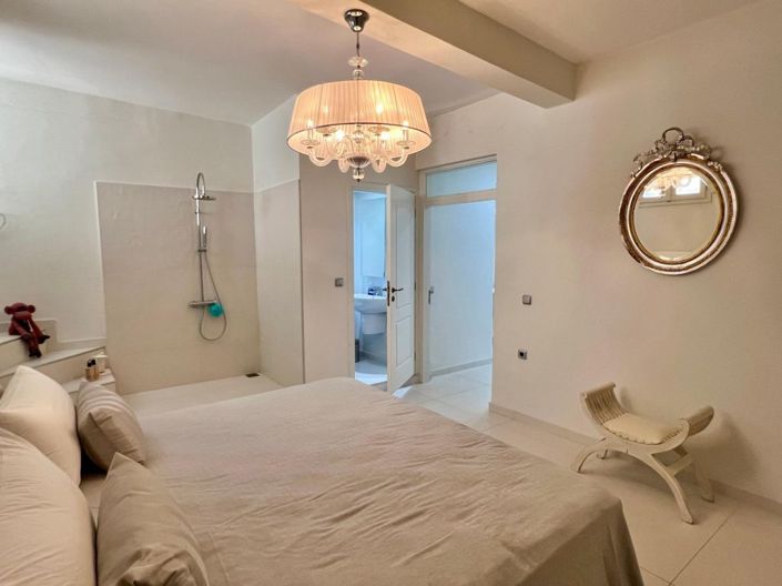 Image No.16-2 Bed House for sale