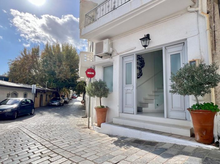 Image No.26-2 Bed House for sale