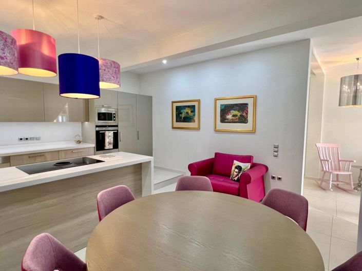 Image No.9-2 Bed House for sale