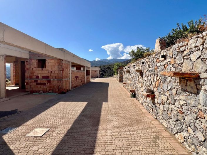 Image No.4-4 Bed Villa for sale