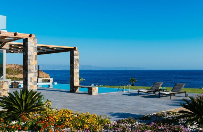 Image No.2-6 Bed Villa for sale