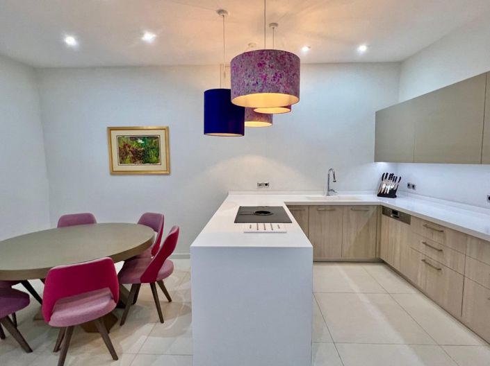 Image No.7-2 Bed House for sale