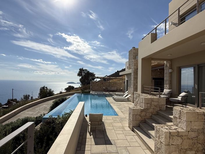 Image No.28-5 Bed Villa for sale