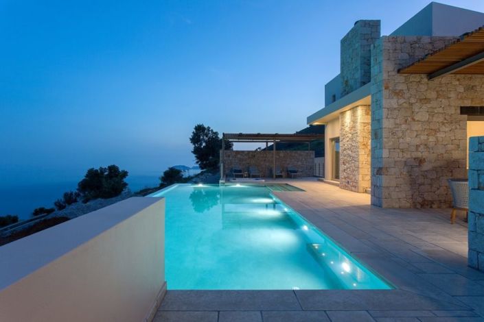 Image No.27-5 Bed Villa for sale