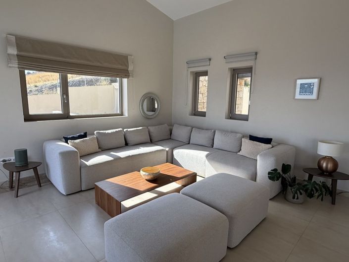 Image No.5-5 Bed Villa for sale