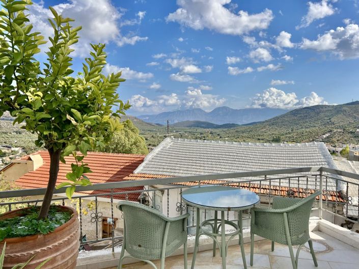 Image No.3-2 Bed House for sale