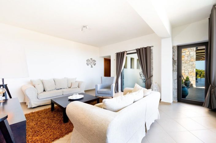 Image No.6-4 Bed Villa for sale