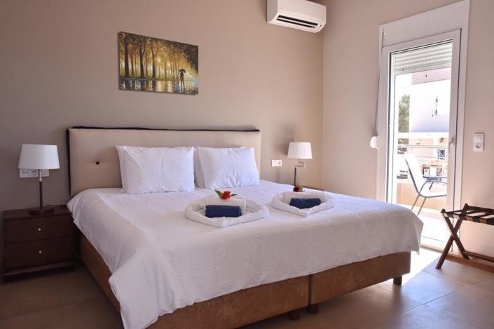 Image No.16-2 Bed House for sale