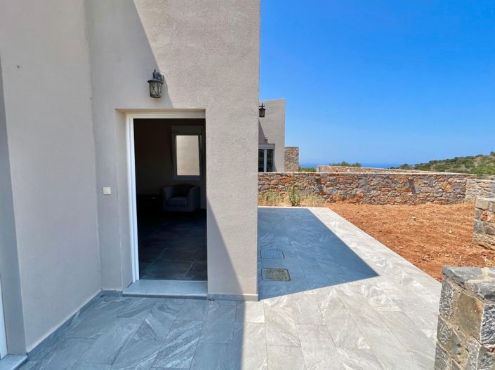 Image No.15-3 Bed House for sale