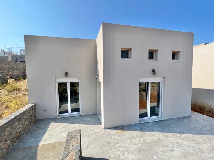 Image No.16-3 Bed House for sale