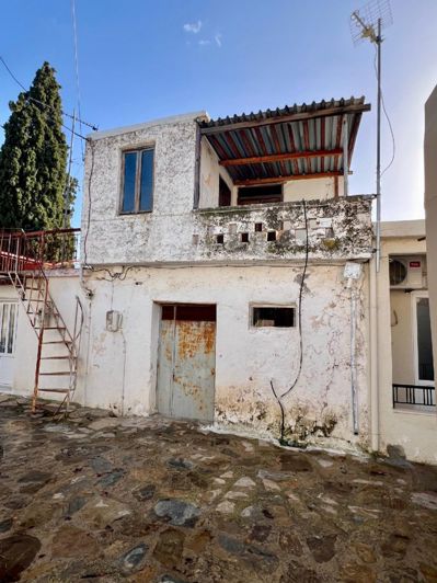 Image No.27-2 Bed Village House for sale