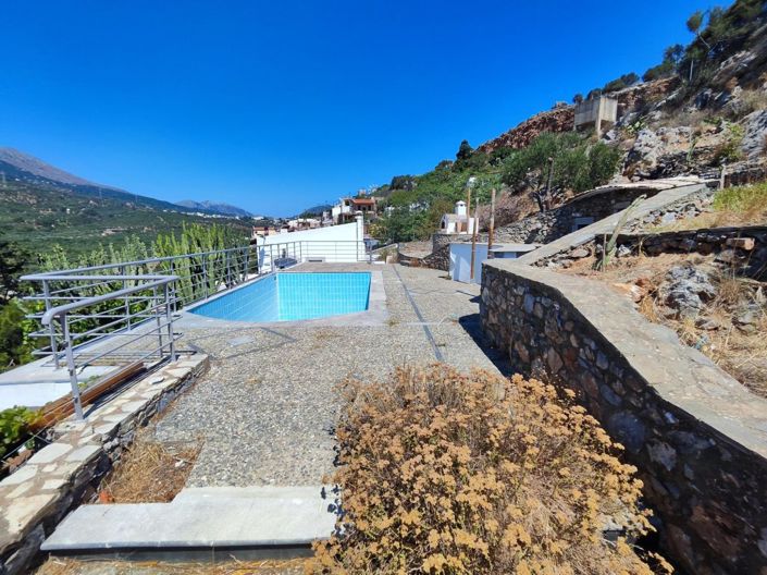 Image No.3-Villa de 5 chambres à vendre à Agios Nikolaos