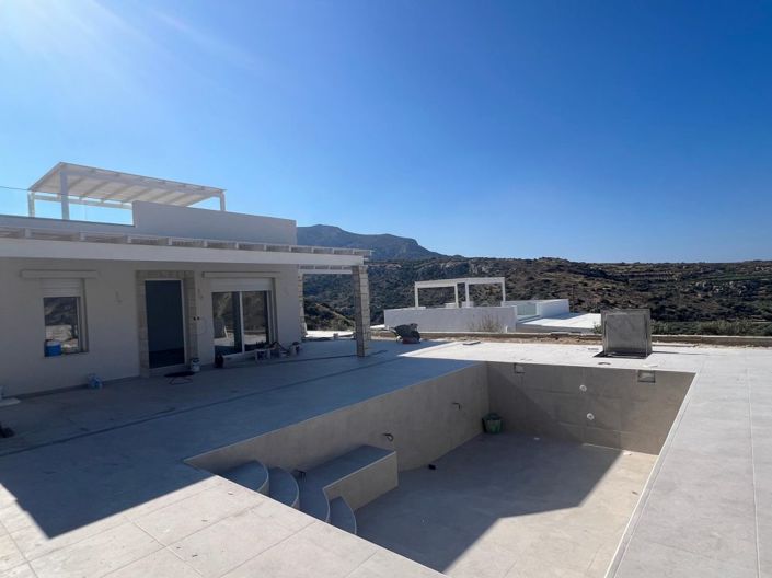 Image No.17-2 Bed House for sale