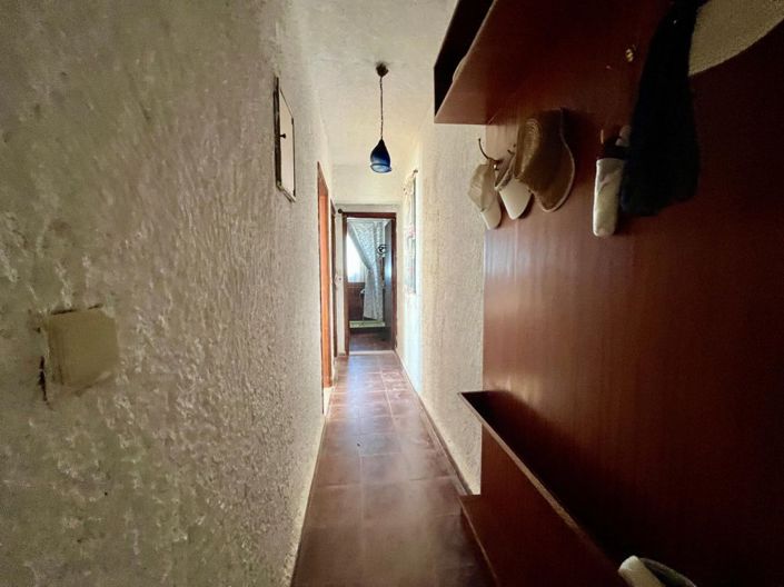 Image No.15-2 Bed House for sale