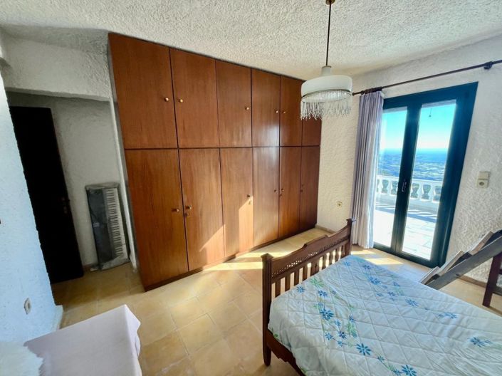 Image No.19-2 Bed House for sale