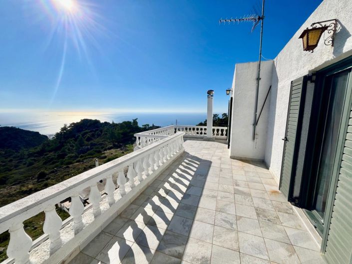 Image No.20-2 Bed House for sale